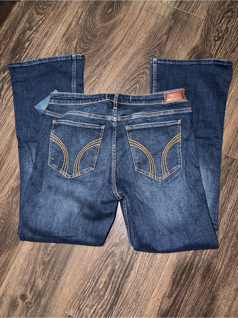 NWT Hollister Mid Rise Boot Jeans Women’s 15S W32 L29 Dark Wash Stretch $49.95